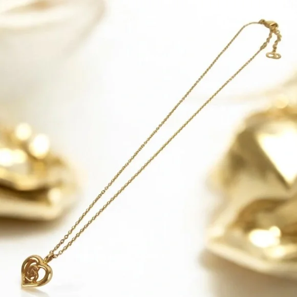 DIOR Signature Logo Heart Pendant Necklace 😍❤️ - Picture 4 of 10